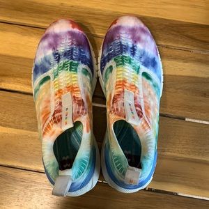 Pride month under armor running shoes size 8